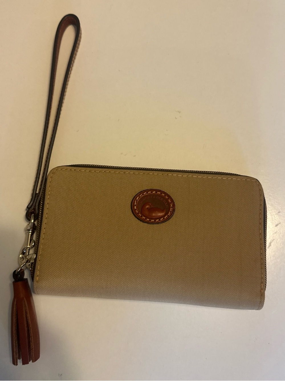 Dooney & Bourke Pebble Grain Zip Around Wristlet Wallet Taupe Beige